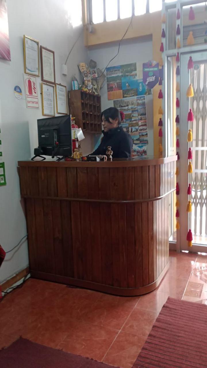 Hostal Acuarius Puno Buitenkant foto