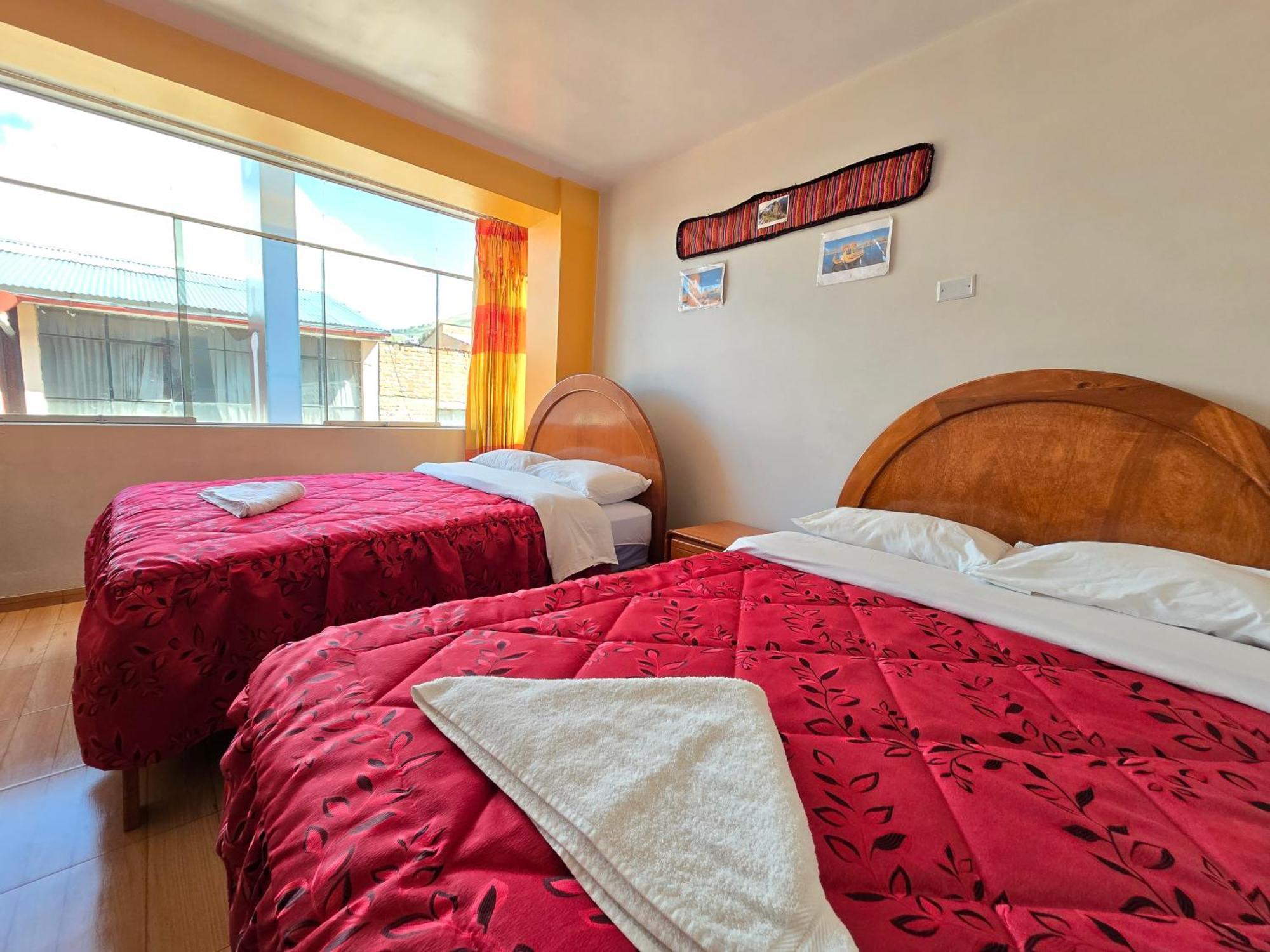 Hostal Acuarius Puno Buitenkant foto